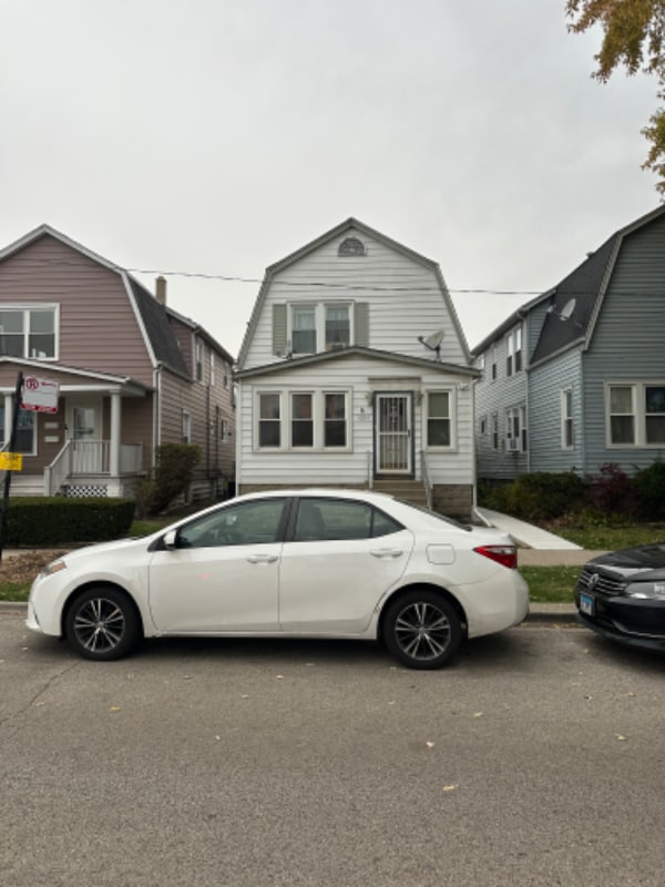 Photo - 5204 N Ludlam Ave Apartment Unit 5204 N. Ludlam Ave