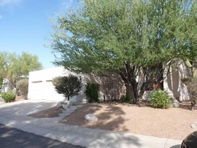 HOUSE FOR RENT - HOUSE FOR RENT