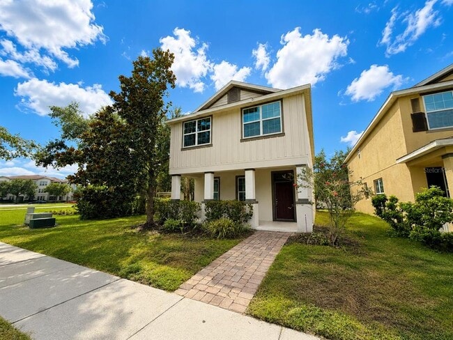 11804 Silverlake Park Dr