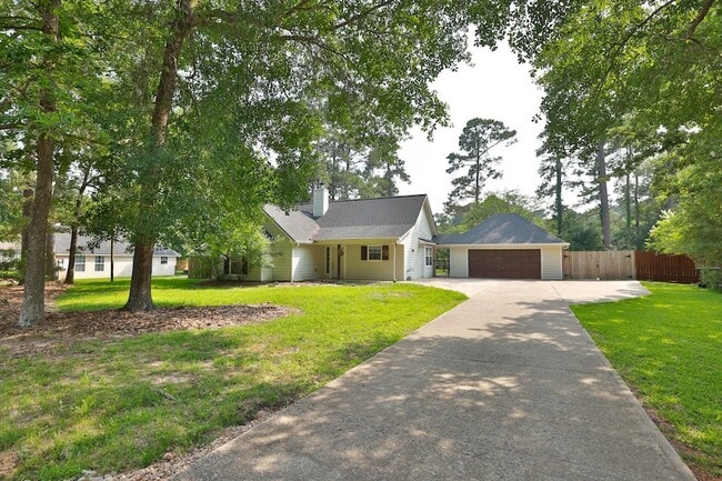 Photo - 22719 Rainfern Dr House