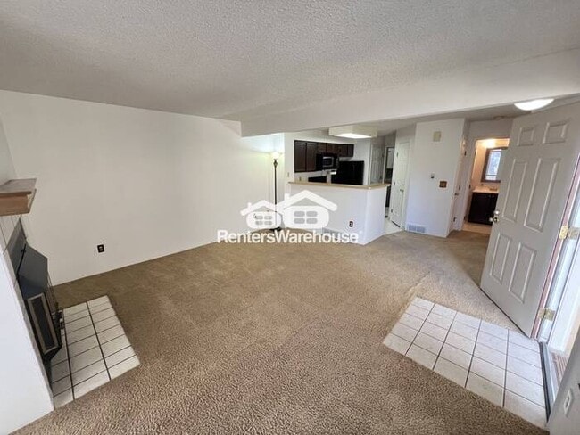 Photo - Elegant 2-bedroom 1-bathroom Single Story Townhome-NEW Carpet