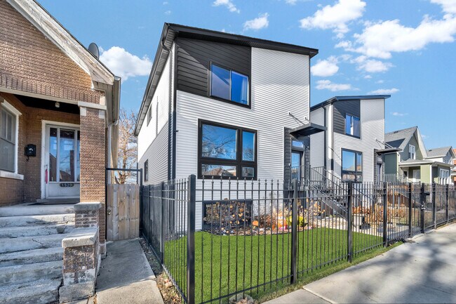 Photo - 1522 N Leamington Ave