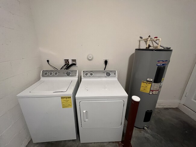 Photo - 3530 NW 29th Ct