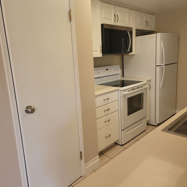 Photo - 1180 Portola Rd
