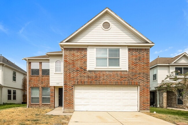 Building Photo - 1127 Laurel Chase Tr Rental