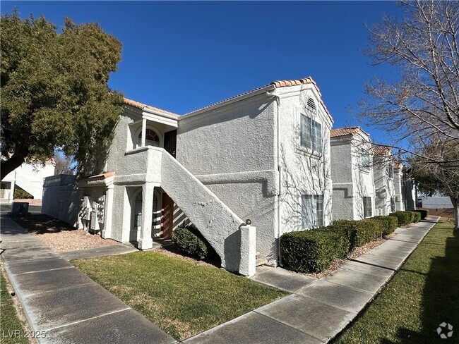 Building Photo - 1800 S Edmond St Unit 135 Rental