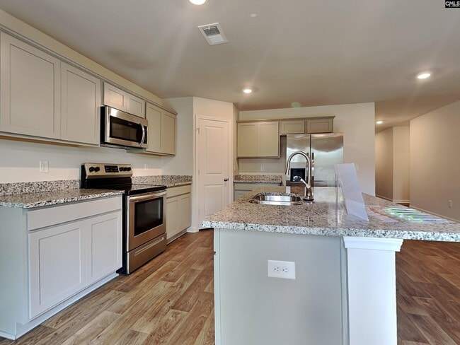 Photo - 308 Crooked Pne Ct