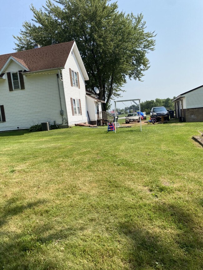 9735 County Rd Bb House House Rental in Marshfield, WI