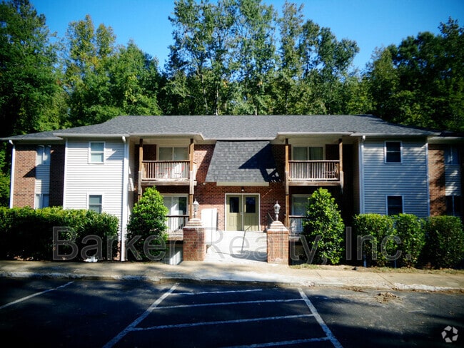 Building Photo - 201 E Ransom St Rental