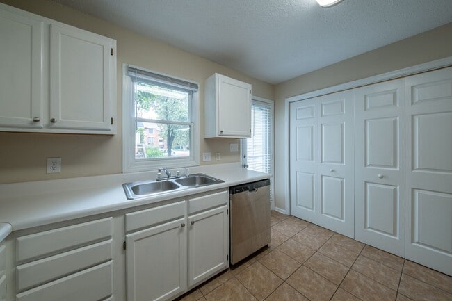 Photo - 604 Spring Garden St