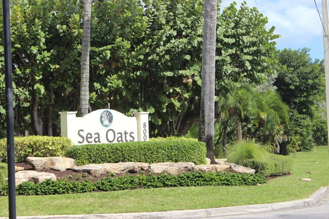 508 Sea Oats Dr