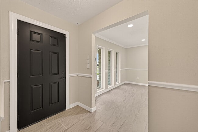 11118 Stroud Dr