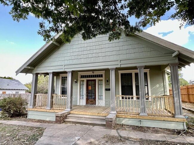 Building Photo - 2116 Morrow Ave Rental