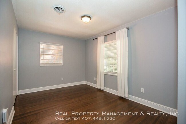 Photo - 3 BR / 2 BA Home in the Hourglass District