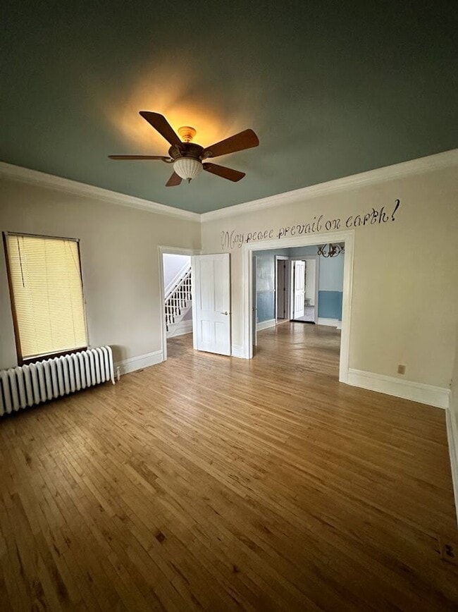Photo - 3 Bedroom/ 2 Bathroom