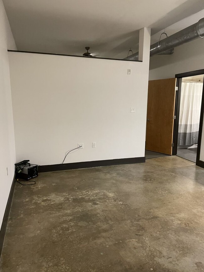 Photo - Atrium on Broad Apartments