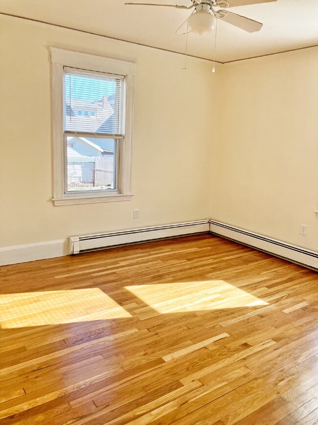 Photo - Spacious 1 BED 1 BATH near Quincy Center Unit 1R