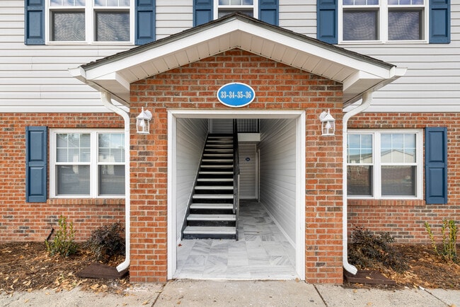 Tryon Village Apartments