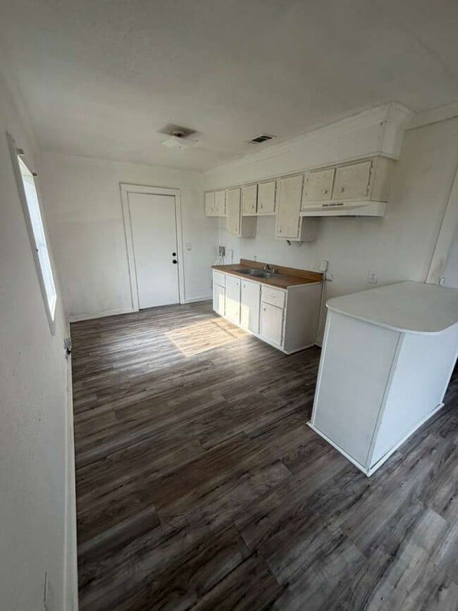 Photo - 514 Morrell Blvd