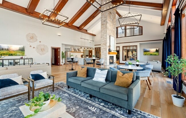 Photo - The Landings at Silver Lake Village