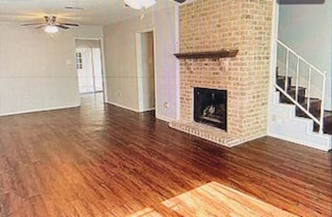 Photo - 2 Bedroom, 2.5 Bath, 2 Car Garage Townhouse!