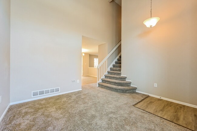 Photo - 9616 S Castle Ridge Cir