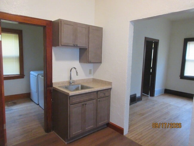 Photo - 819 E Wright St Unit 819
