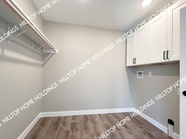 Photo - 61 Hilltop Rd