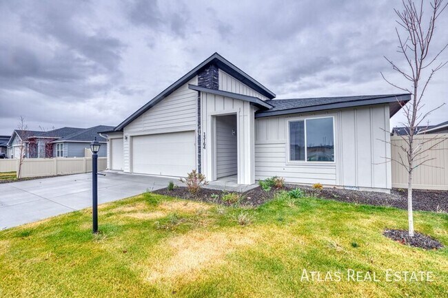 Photo - 13164 S Coquille River Ave House