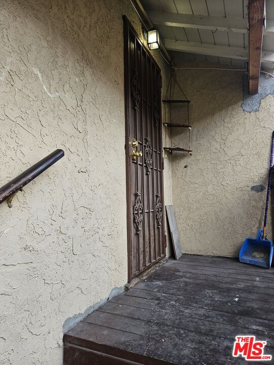 Photo - 2226 Zoe Ave