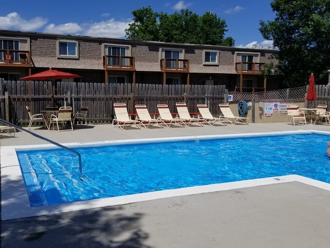 Beautiful Pool! - Sheridan Crossing