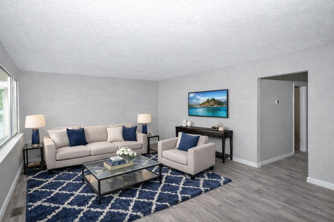 Photo - 4838 W Troy Ave