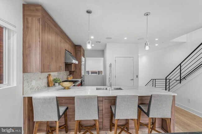 Photo - 237 N 23rd St
