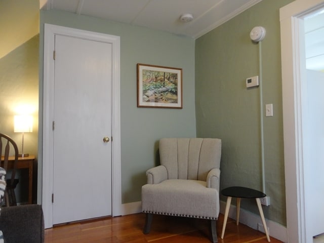 Building Photo - 8 Russell St Unit 8 Russell St