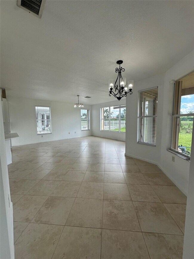 Photo - 13376 SW 47th St