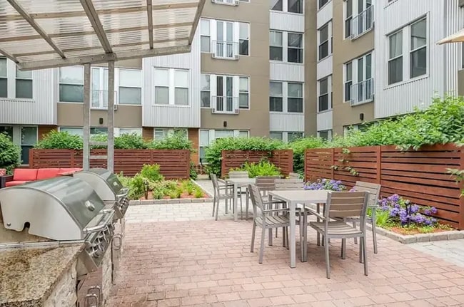 Photo - 30 Caldwell St Unit 369