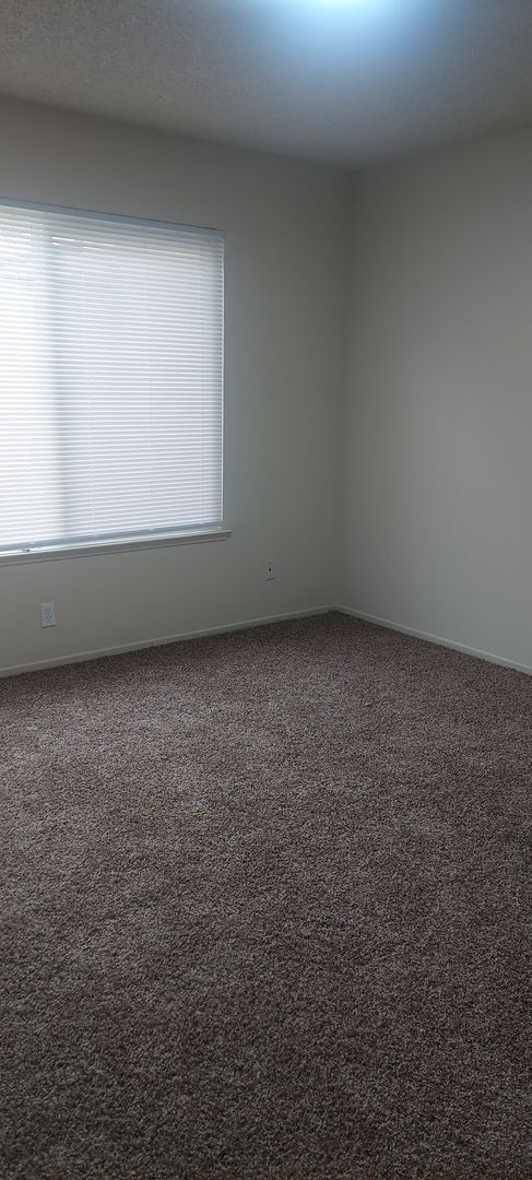 Photo - 1040 E Donna Dr