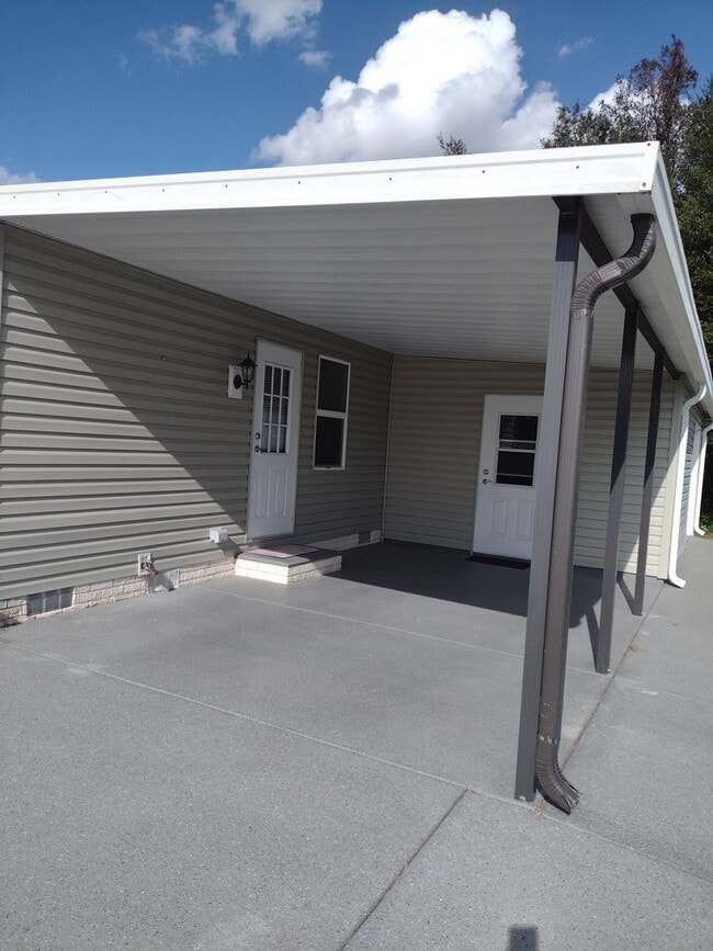 Photo - Remodeled Home in the Villages-Move in Ready