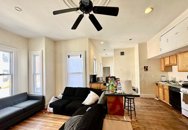 Photo - 20 Highgate St Unit #20