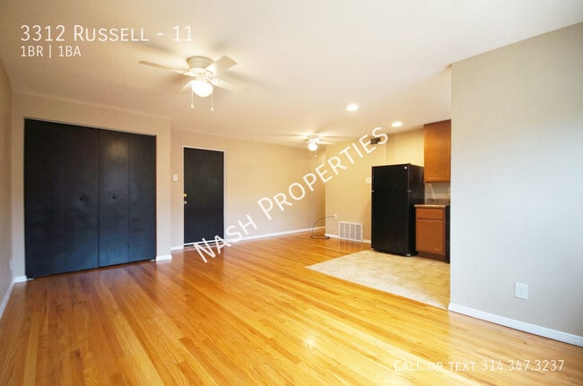 Building Photo - 3312 Russell-11 Unit 11