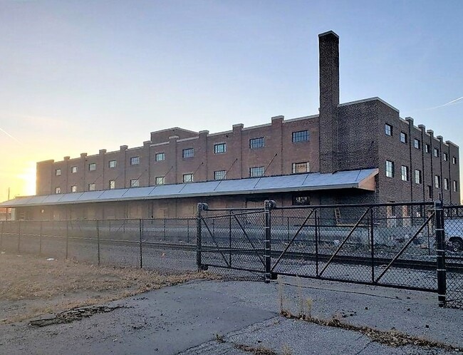 Photo - 1010 Center Ave