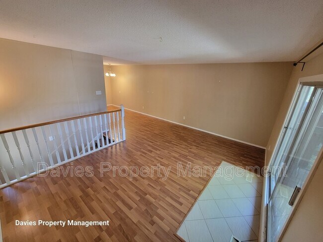 Photo - 10727-10764 64 Ave NW