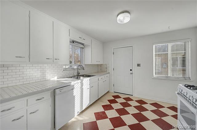 Photo - 1455 Jasmine St Unit 1