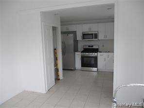 Photo - 94 Roger Ave