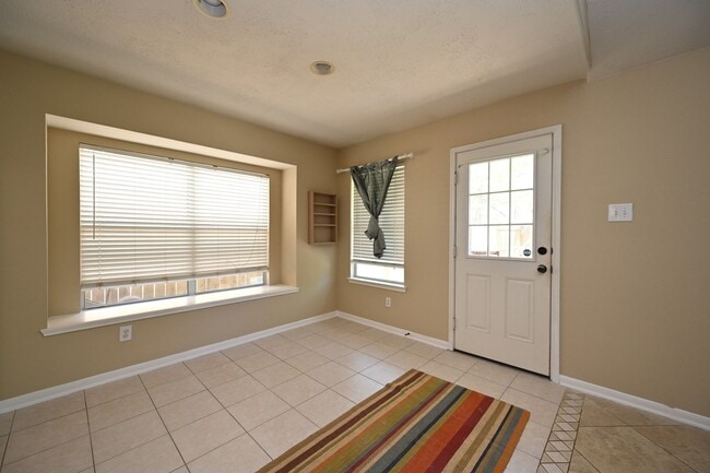 Photo - 219 N Wimberly Way