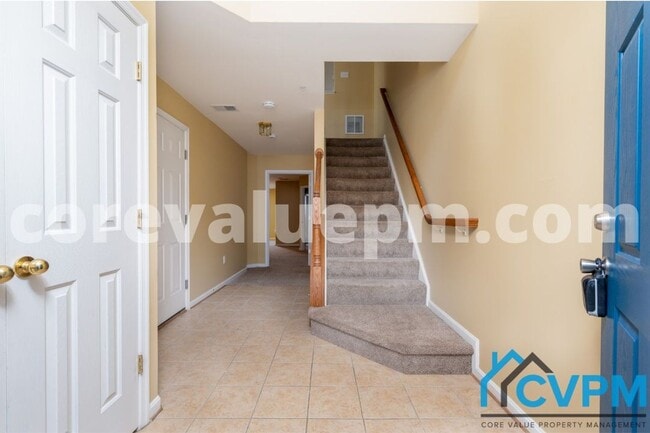 Photo - 1023 Railbed Dr
