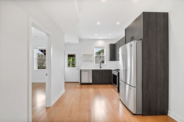 Photo - 1217 W Wellington Ave