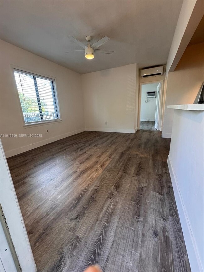 Photo - 570 NE 69th St Unit 1