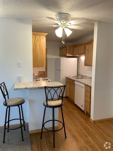 Building Photo - 4404 Markle Rd Unit 1 Rental