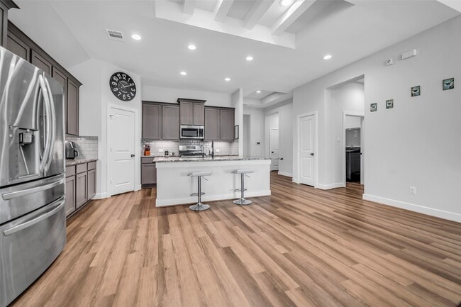 Photo - 2502 Ocean Key Dr